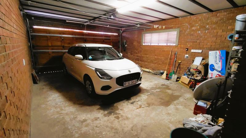 4 Bedroom Property for Sale in Pellissier Free State